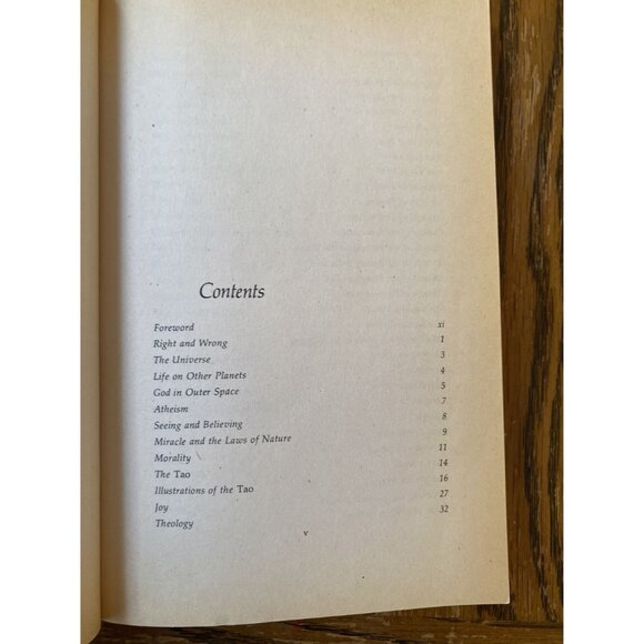 C.S. Lewis "The Joyful Christian" 1984 Vintage Paperback Book - Picture 4 of 4